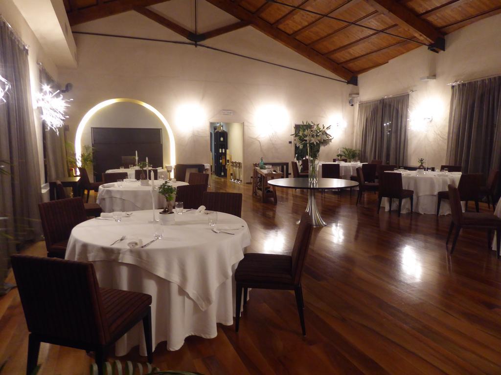 Casa Americani Montà Zewnętrze zdjęcie